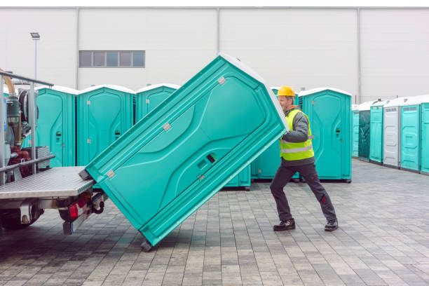 Best Portable restroom trailer rental  in Auburn, IN